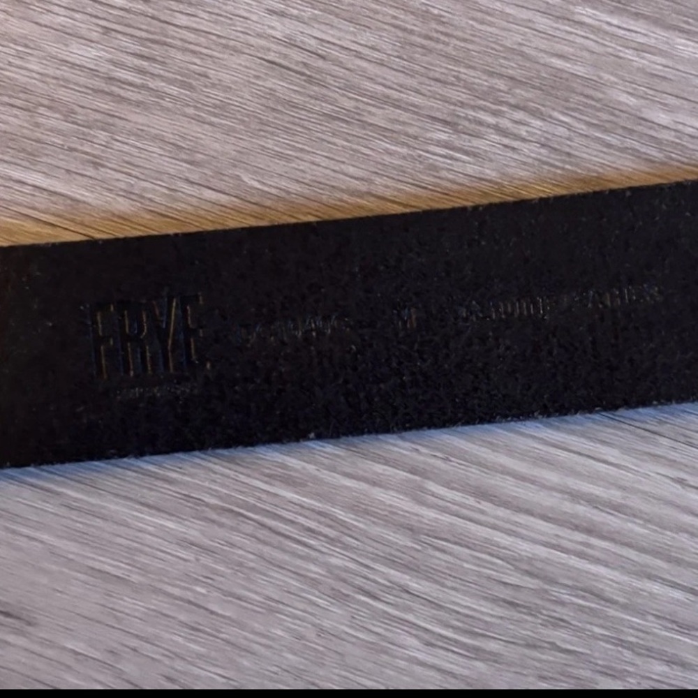 FRYE Black Leather Belt  Size Medium - Picture 4 of 5